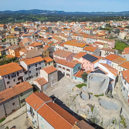 La Vedetta Luras